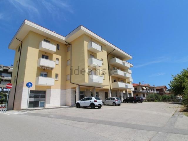 Appartamento in vendita di 139 m² in Via Lorenzo Milani, 8