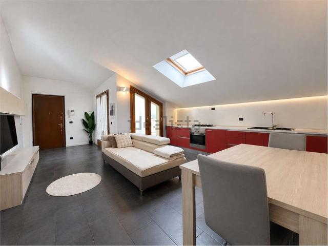 Appartamento in vendita di 139 m² in Via Libertà, 12