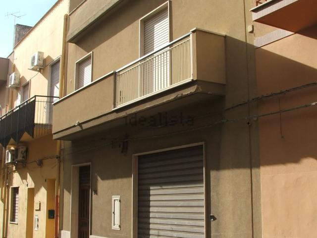 Appartamento in vendita di 139 m² in Via Mattana Epifanio e Guido, 26