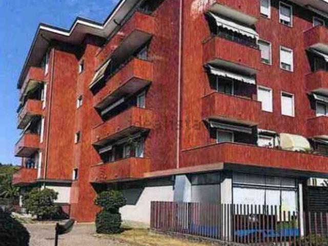 Appartamento in vendita di 139 m² in Via Novara, 85