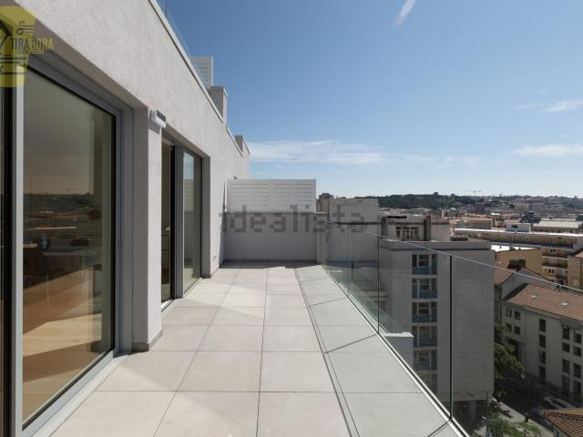 Appartamento in vendita di 139 m² in Via Sant&apos Anastasio