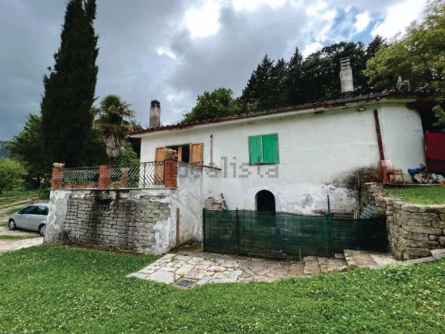 Appartamento in vendita di 139 m² in Via Santa Maria delle Grazie