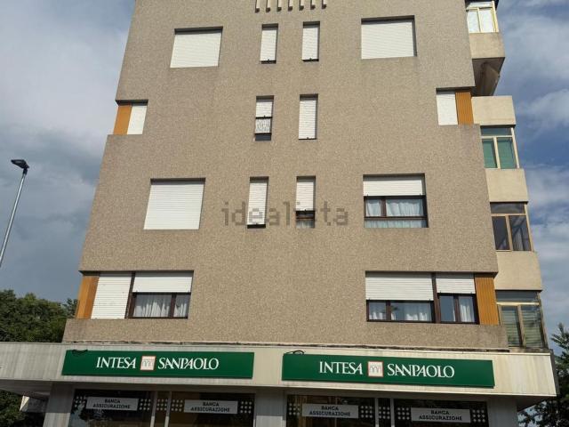 Appartamento in vendita di 139 m² in Via Superiore, 16