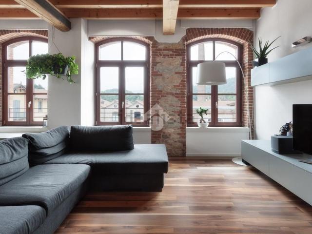 Appartamento in vendita di 139 m² in Via Pietro Riboli