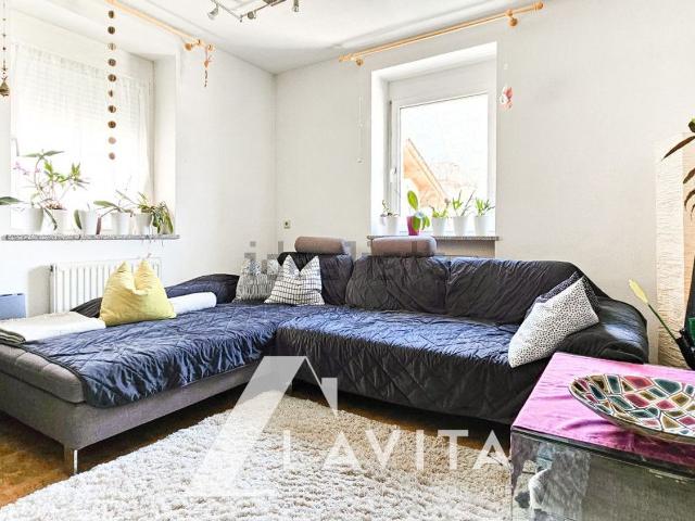 Appartamento in vendita di 139 m² in Via Venosta