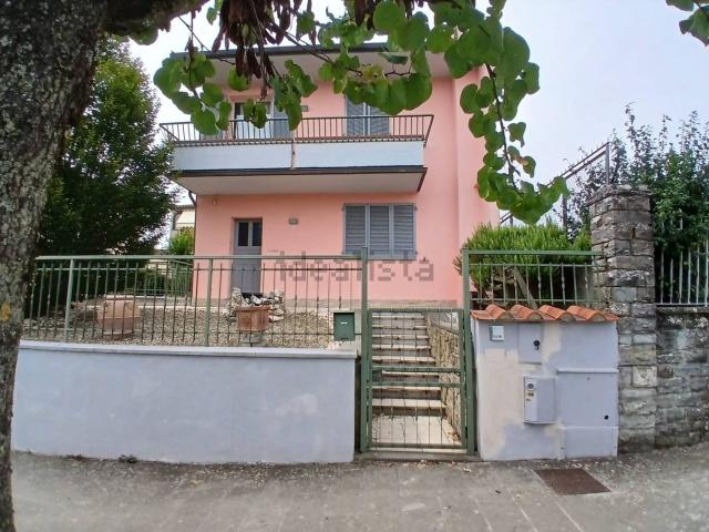 Appartamento in vendita di 139 m² in Viale Giuseppe Mazzini, 73