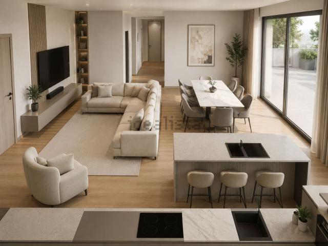 Appartamento in vendita di 139 m² in Viale Monte Grappa