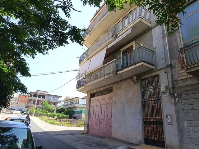 Appartamento in vendita di 140 m² in Via della Rivoluzione Francese, 8