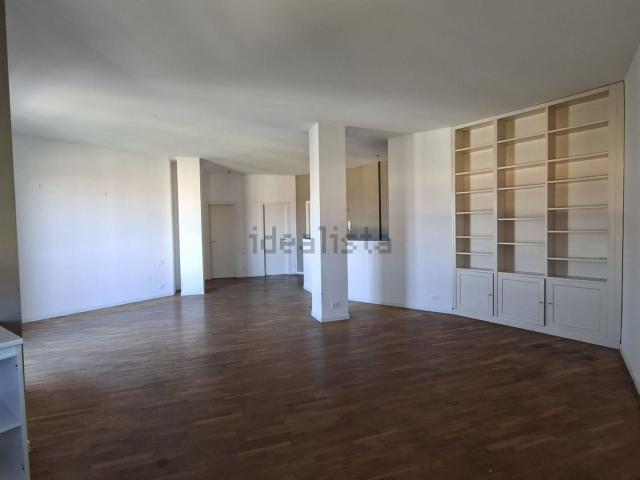 Appartamento in vendita di 140 m²