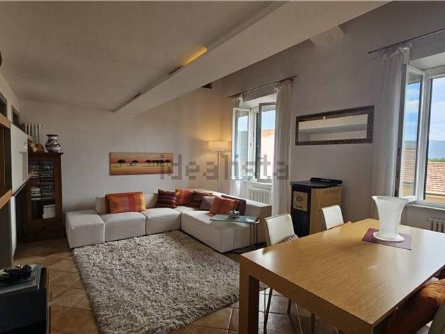 Appartamento in vendita di 140 m²