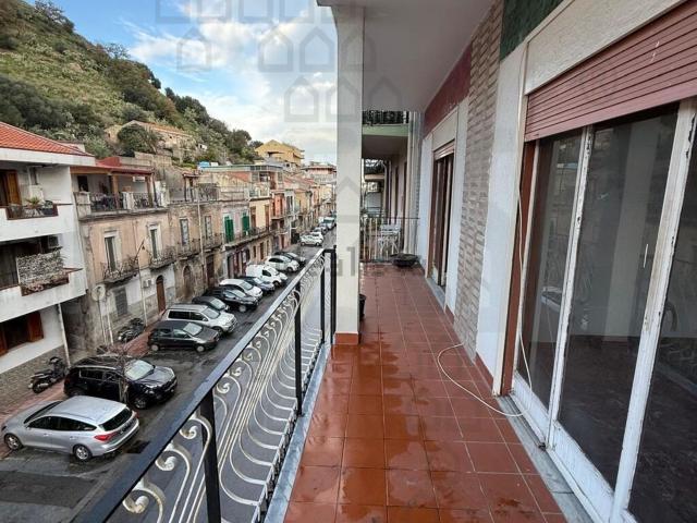 Appartamento in vendita di 140 m² in Via Comunale Santo