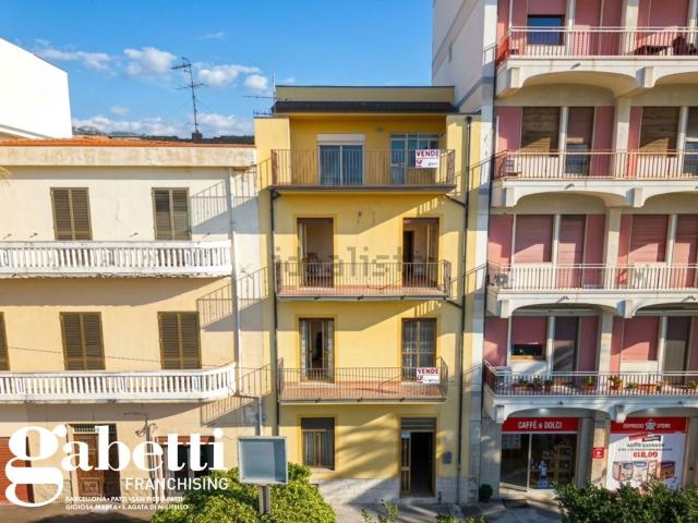 Appartamento in vendita di 140 m² in Via Cosenz, 131