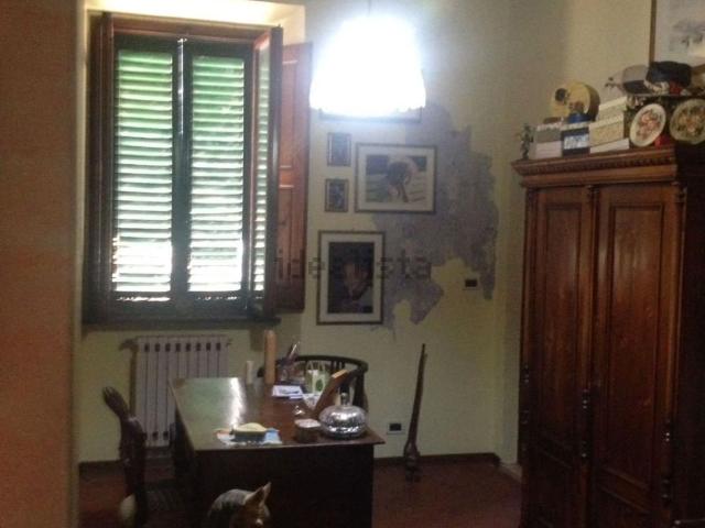 Appartamento in vendita di 140 m² in Via Cavour