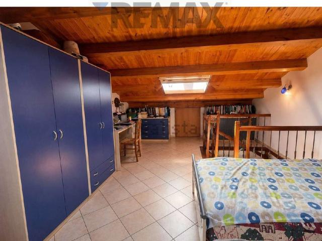 Appartamento in vendita di 140 m² in Via Cagni