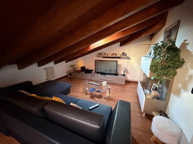 Appartamento in vendita di 140 m² in Via Calcina