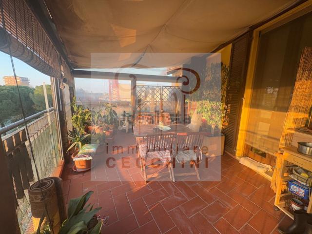 Appartamento in vendita di 140 m² in Via Carbonari
