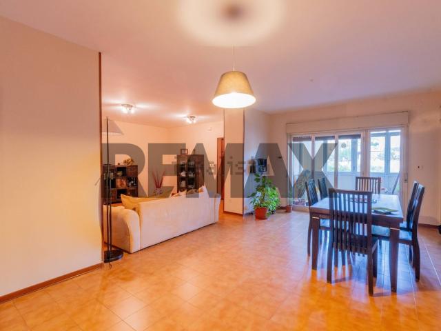 Appartamento in vendita di 140 m² in Via Carl Marx, 6