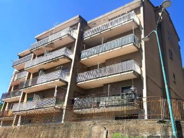 Appartamento in vendita di 140 m² in Via Carmine Maiorini, 21