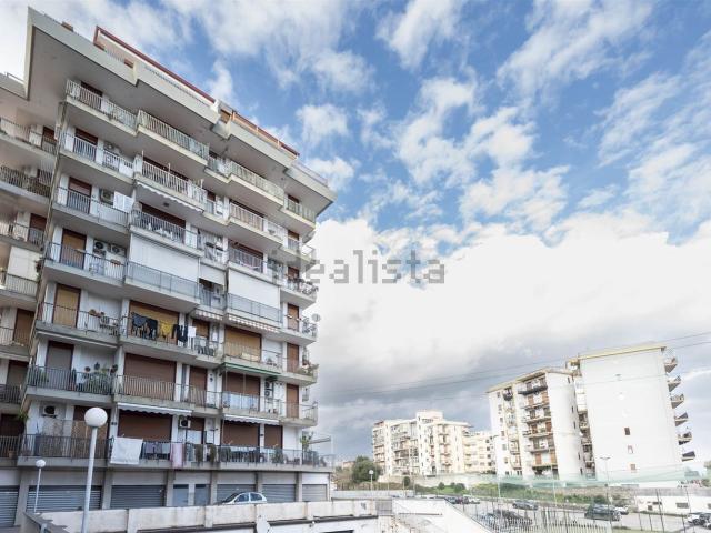 Appartamento in vendita di 140 m² in Via Carnazza, 17