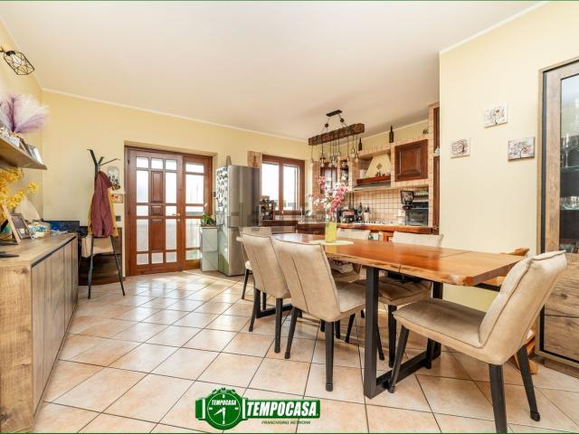 Appartamento in vendita di 140 m² in Via Cascina Bagordo, 13