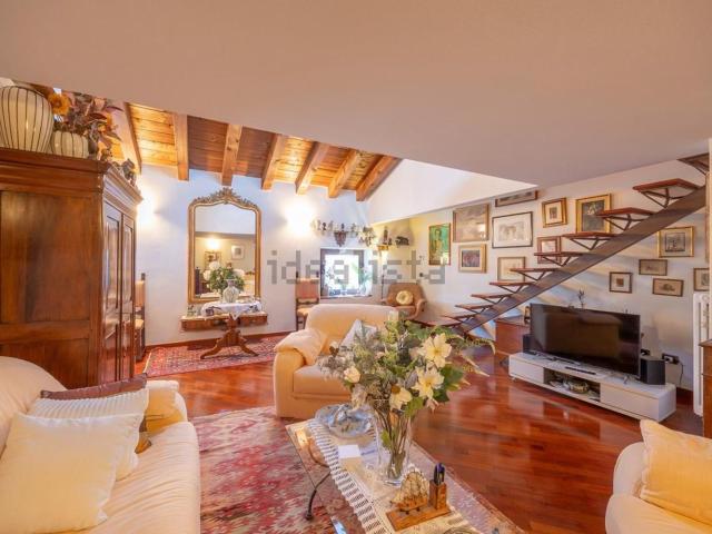 Appartamento in vendita di 140 m² in Via Claudia Augusta, 12
