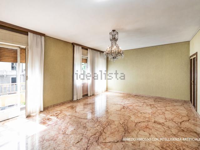 Appartamento in vendita di 140 m² in Via Antonio Bazzini, 24