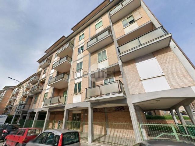 Appartamento in vendita di 140 m² in Via Antonio Gramsci, 16