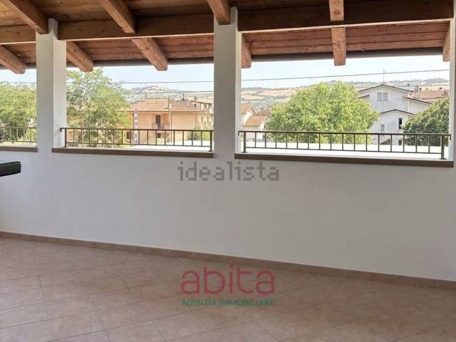 Appartamento in vendita di 140 m² in Via Antonio Gramsci, 27