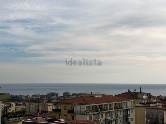 Appartamento in vendita di 140 m² in Via Antonio Manganario, 89
