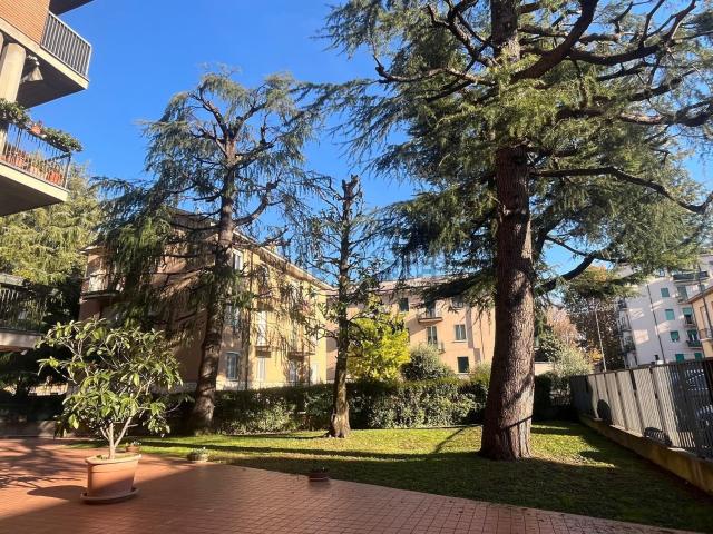 Appartamento in vendita di 140 m² in Via Andrea Doria