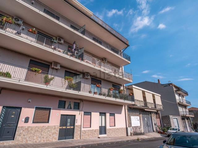 Appartamento in vendita di 140 m² in Via Agostino Condorelli, 20