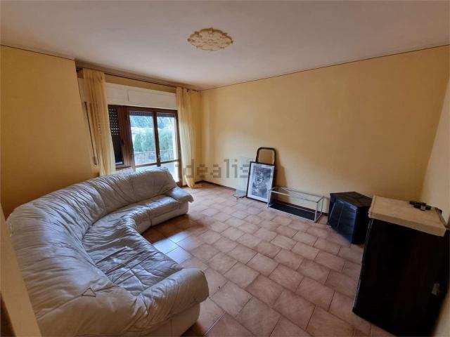 Appartamento in vendita di 140 m² in Via Aldo Moro