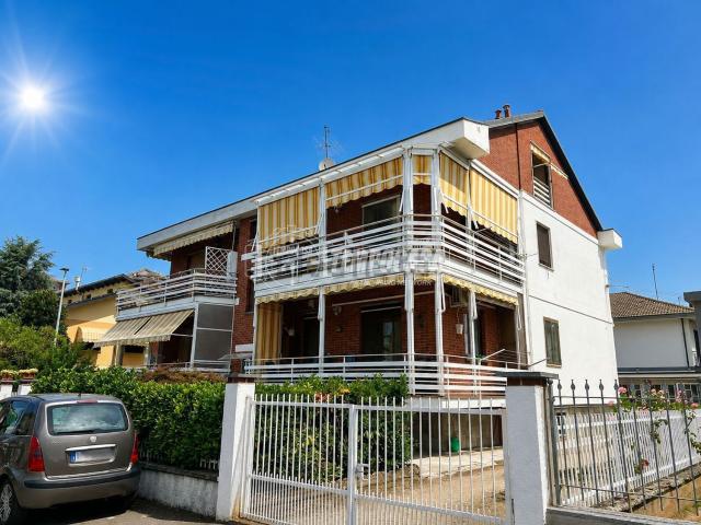 Appartamento in vendita di 140 m² in Via Alessandro Manzoni, 26