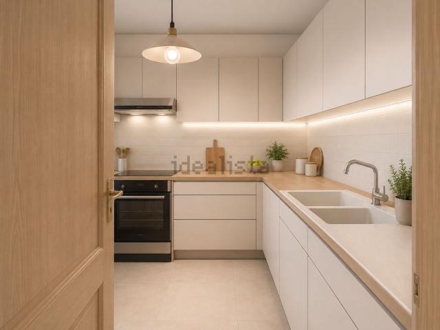 Appartamento in vendita di 140 m² in Via Alessandro Manzoni, 64