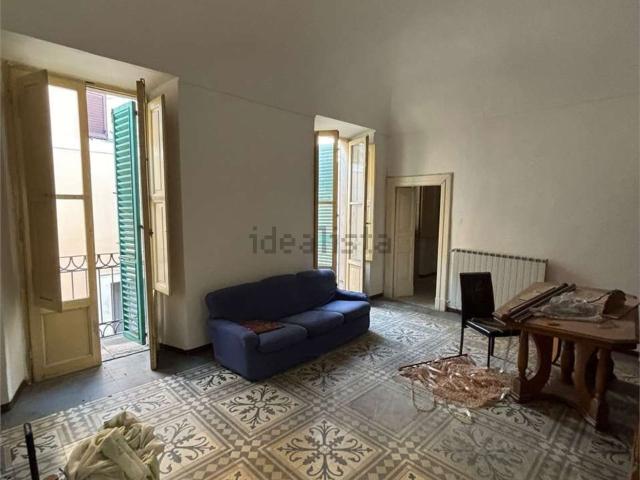 Appartamento in vendita di 140 m² in Via Arniense