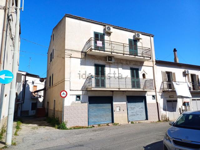 Appartamento in vendita di 140 m² in Via Arno, 26