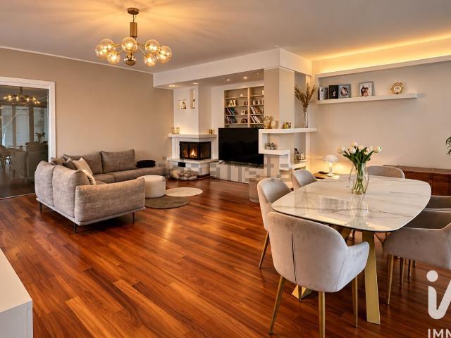 Appartamento in vendita di 140 m² in Via Baldacchini, 143