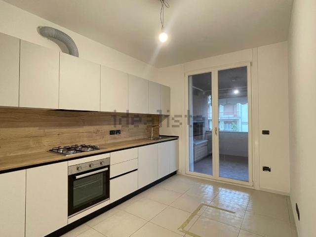 Appartamento in vendita di 140 m² in Via Bidasio degli Imberti Defendente
