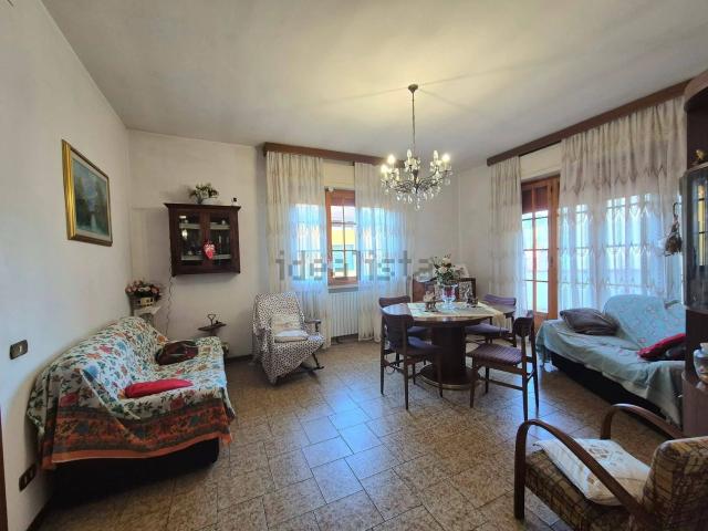 Appartamento in vendita di 140 m² in Via Bruno Buozzi, 16