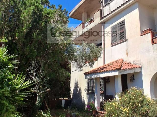 Appartamento in vendita di 140 m² in Via Braccianese Claudia
