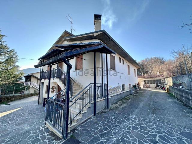 Appartamento in vendita di 140 m² in Via Brecciasecca, 11