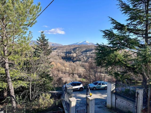 Appartamento in vendita di 140 m² in Via Brecciasecca, 11