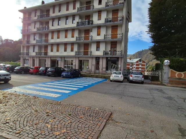 Appartamento in vendita di 140 m² in Via Brigate Garibaldi