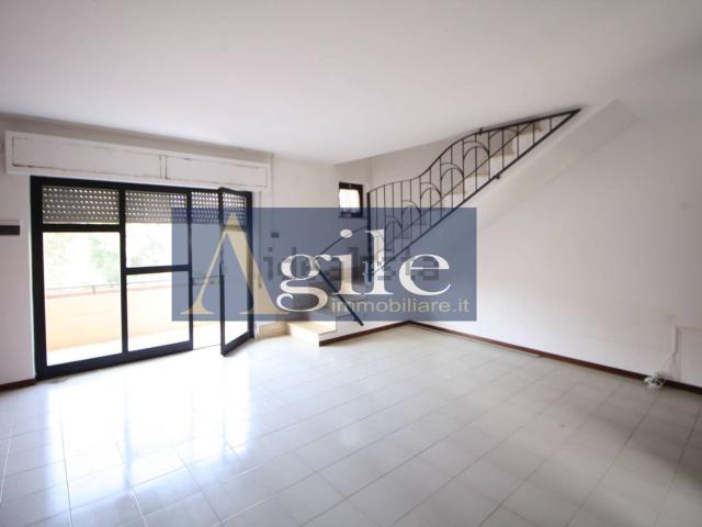 Appartamento in vendita di 140 m² in Via Gorizia, 54