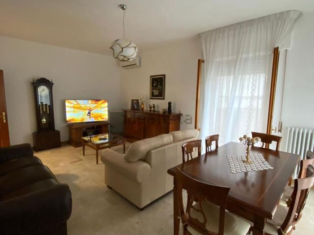 Appartamento in vendita di 140 m² in Via Gorizia, 9