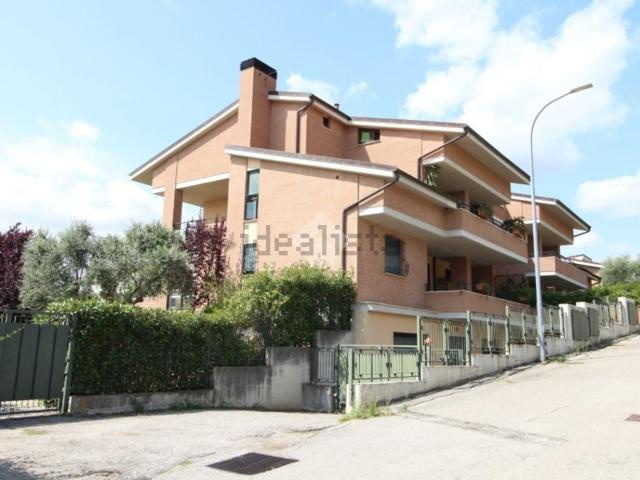Appartamento in vendita di 140 m² in Via Gaetano Panbianco, 8