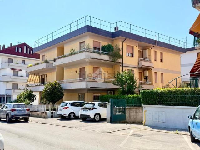 Appartamento in vendita di 140 m² in Via Giunti, 11