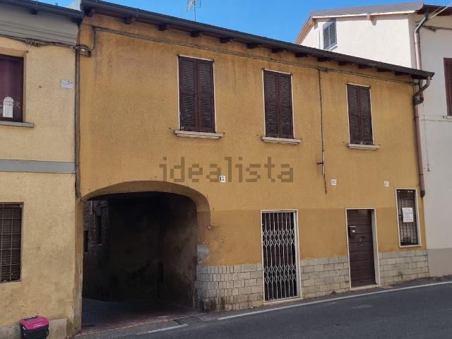 Appartamento in vendita di 140 m² in Via Giuseppe Garibaldi, 17