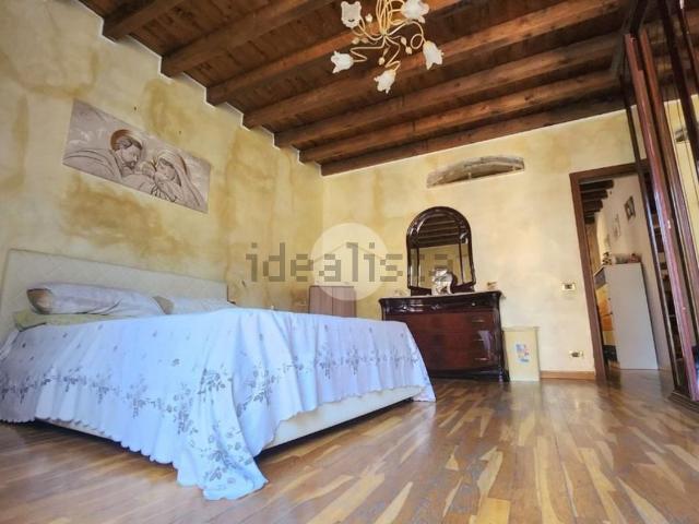 Appartamento in vendita di 140 m² in Via Giuseppe La Masa, 63