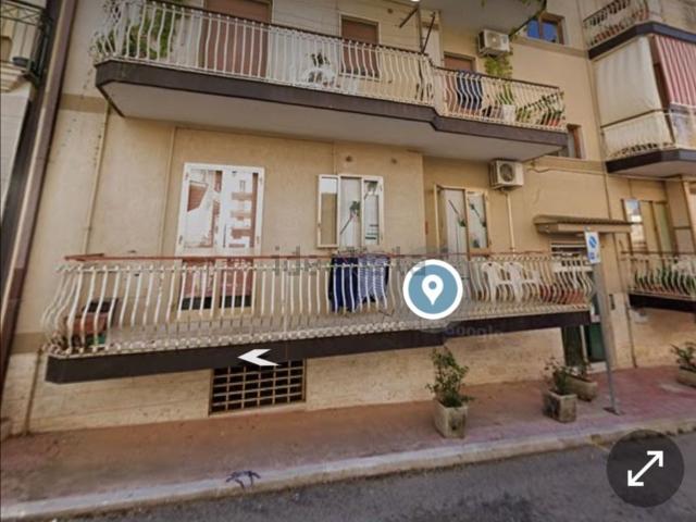 Appartamento in vendita di 140 m² in Via Giacomo Leopardi, 5